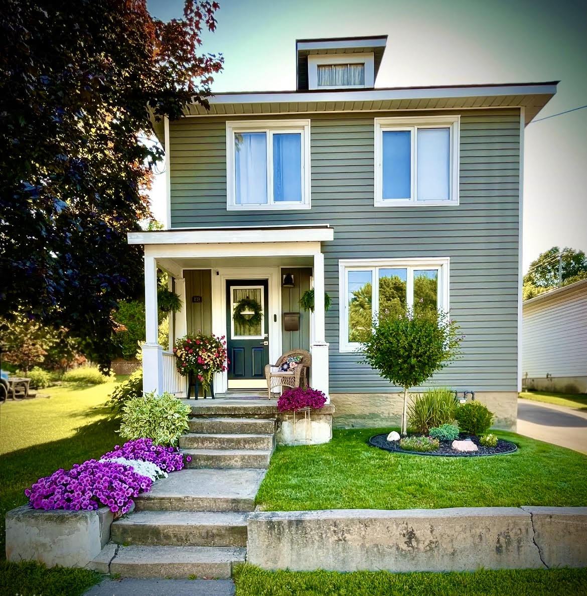 September Garden Winner