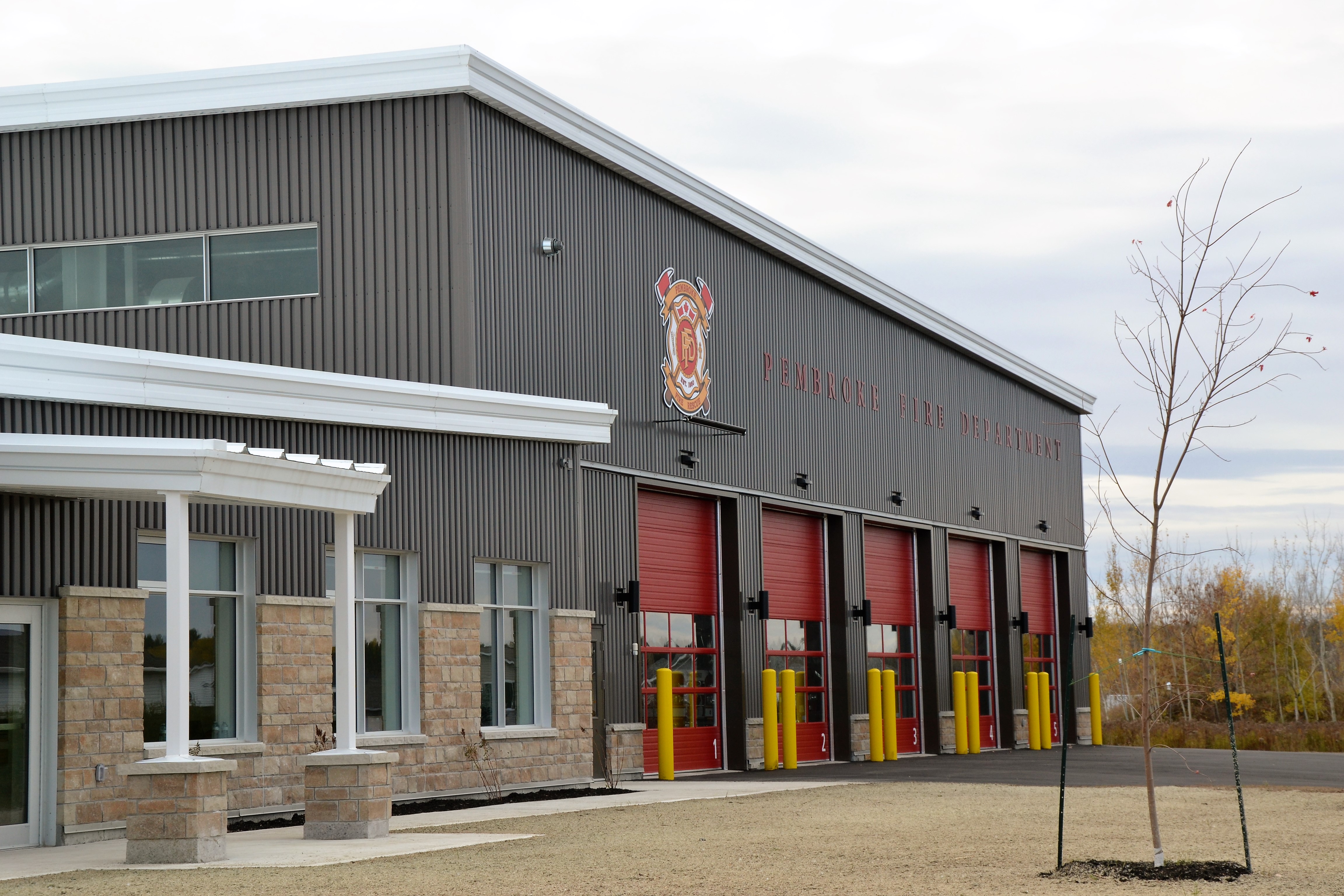 A photo of the exterior of the Pembroke Fire Hall