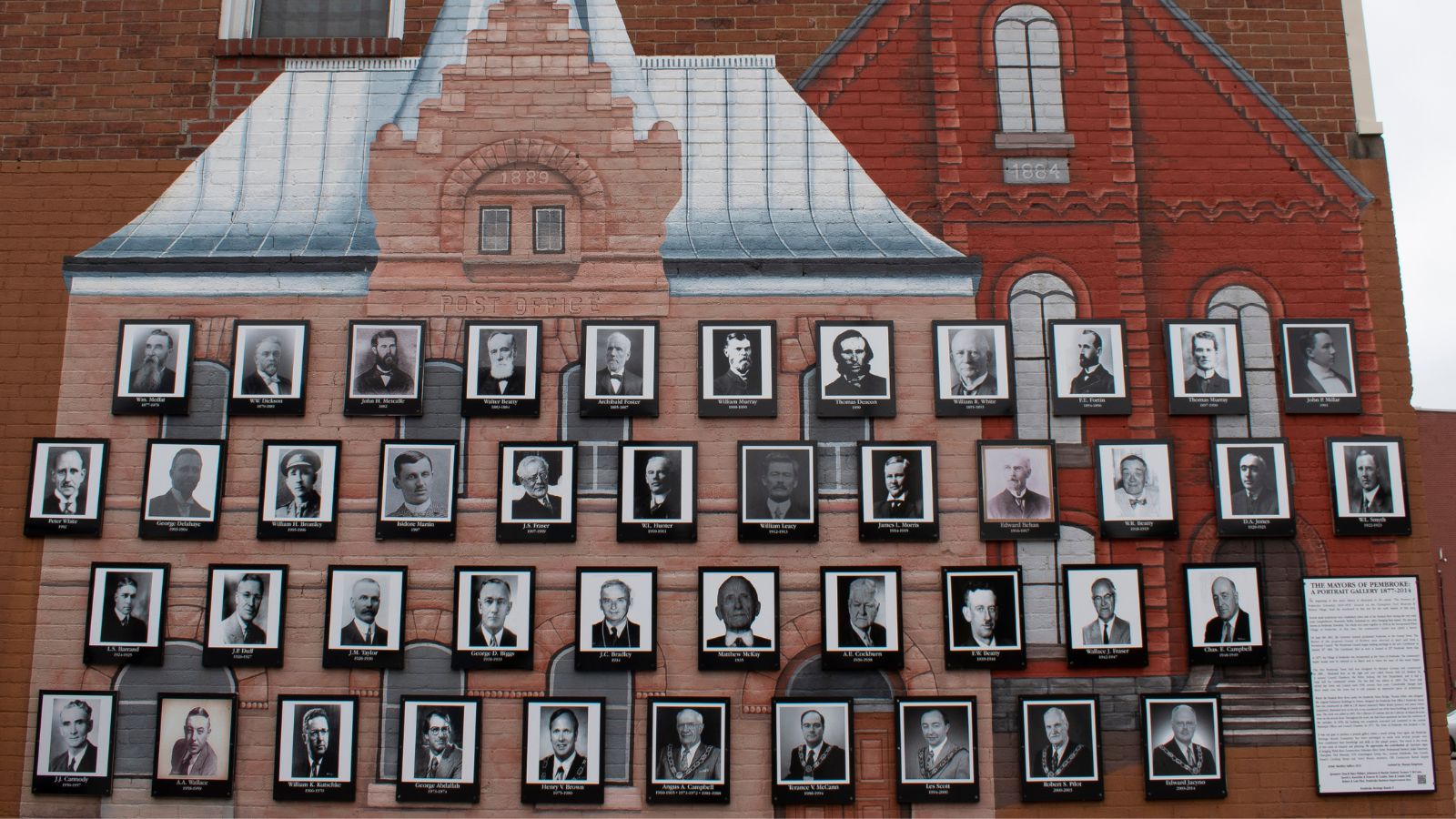 Photo of the The Mayors of Pembroke mural.