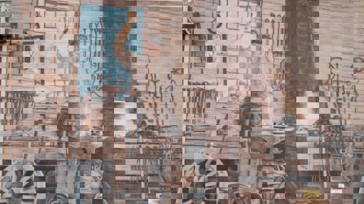 Photo of the Town Smithy mural.